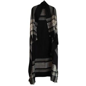 5/$25 Oversized Plaid Ruana Shawl Wrap Boho Layering One Size